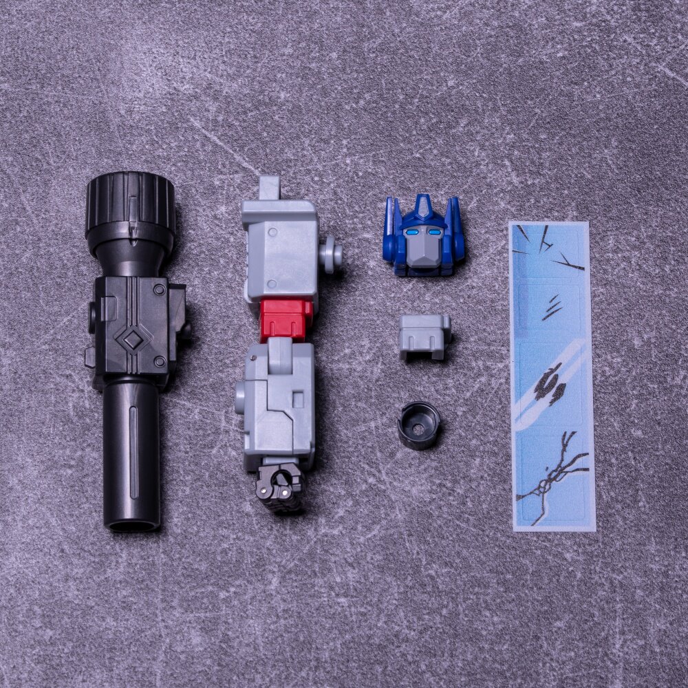 New Bee Studio NB-01 KILLING A - đánh giá và giá Robot Arm Kit